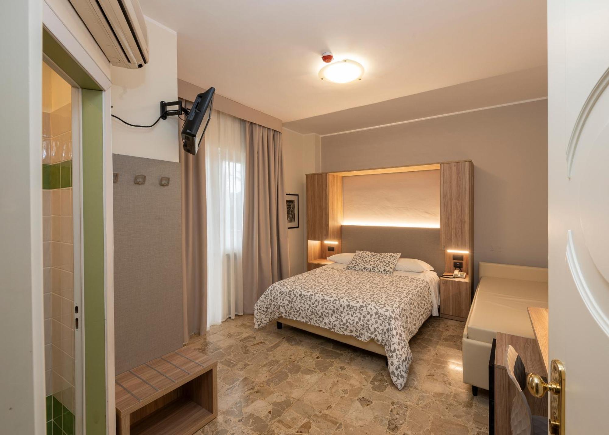 Hotel La Rotonda Cepagatti Exteriér fotografie