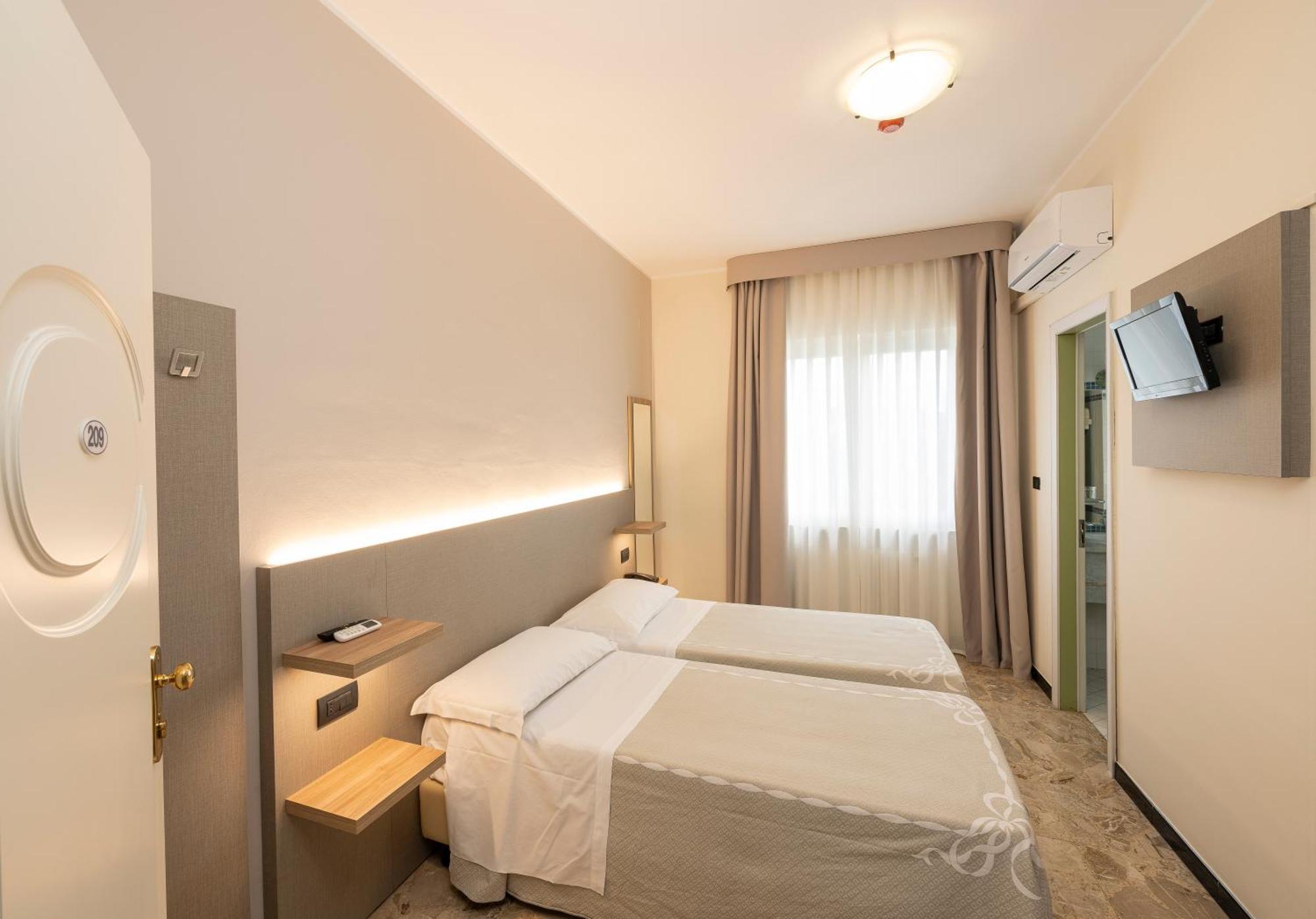 Hotel La Rotonda Cepagatti Exteriér fotografie